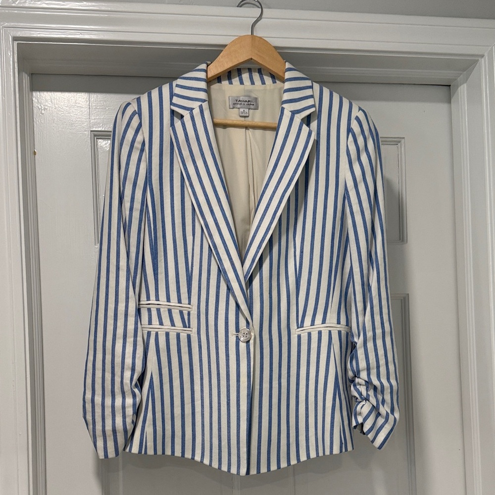 Tahari  Blue and White Vertical Stripe Blazer